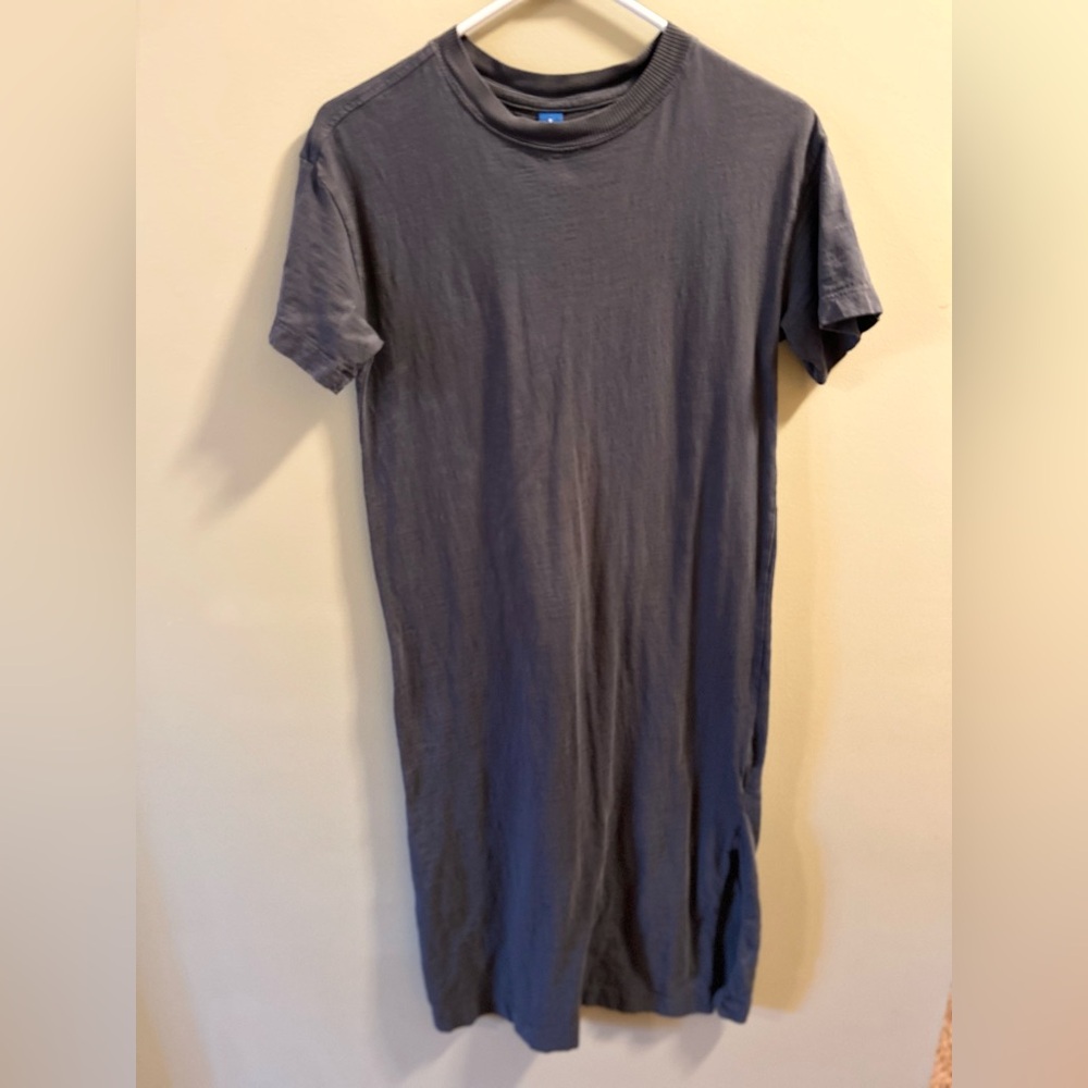 Woman’s Old Navy Midi Dress